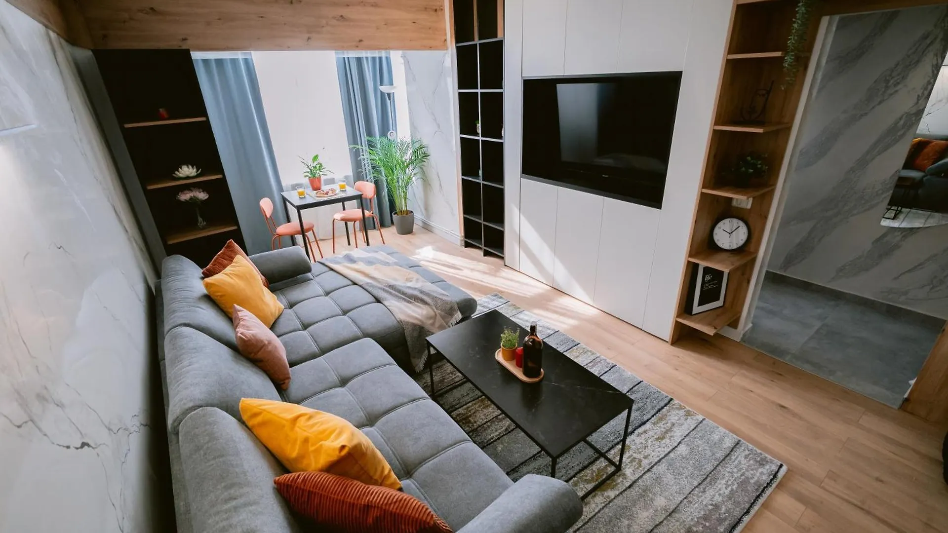Lucky 26 - Cismigiu Sunny Haven Appartement Boekarest